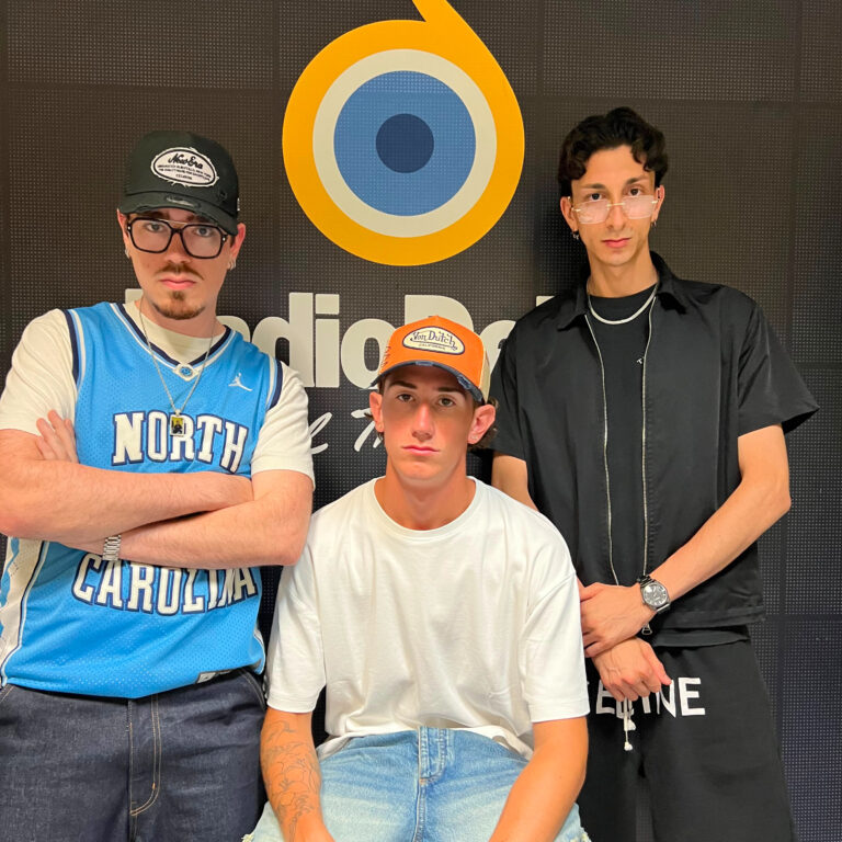 Carro_z22, Dworld e Daniele Cicchetti negli studi di Delta 1 per “Amo te”